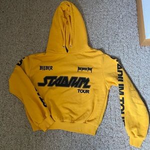 Cropped Yellow Justin Bieber Tour Hoodie, Divided, Size Small